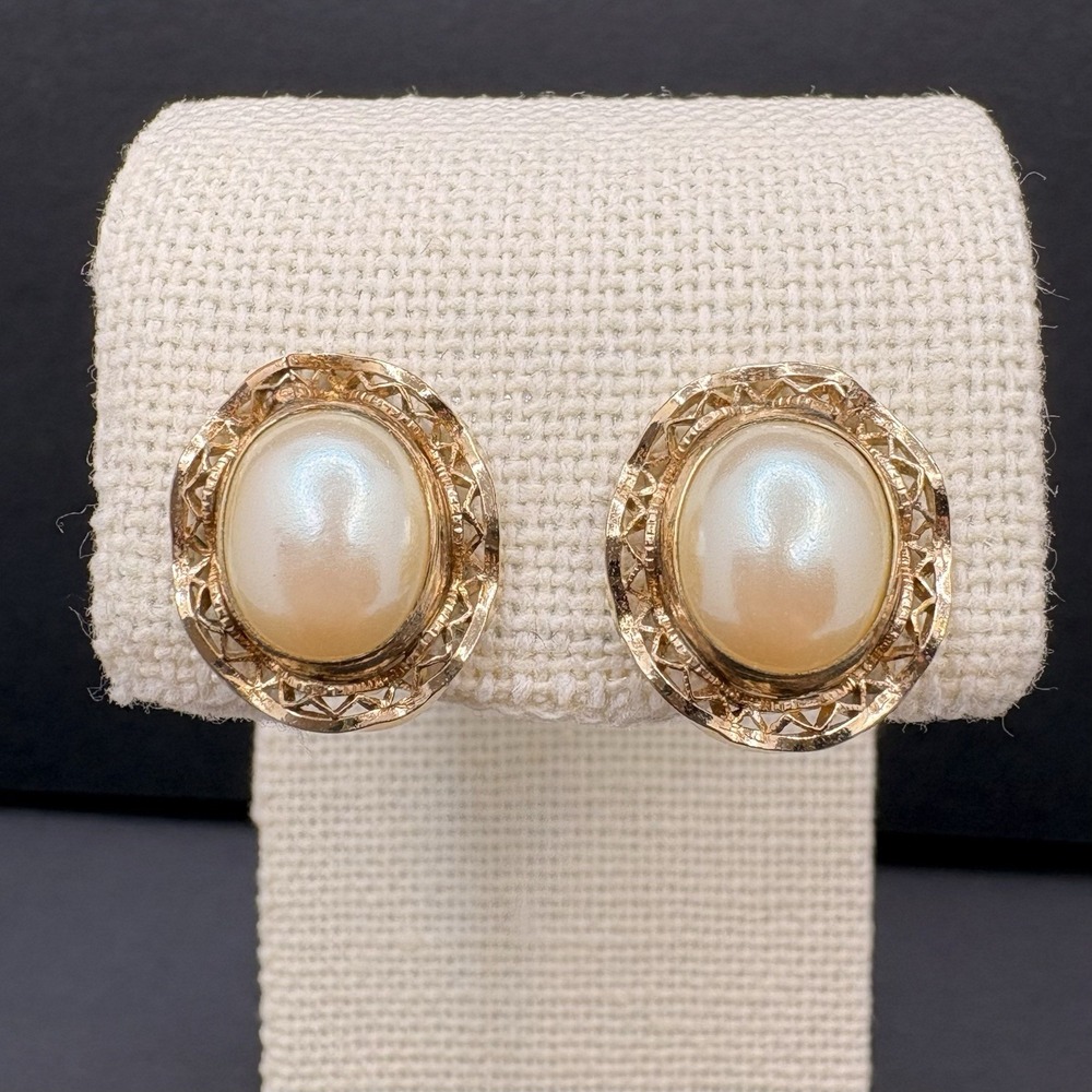 Vintage CARLA 14K Gold Filled Filigree Faux Pearl Screw Back Earrings w/ Box